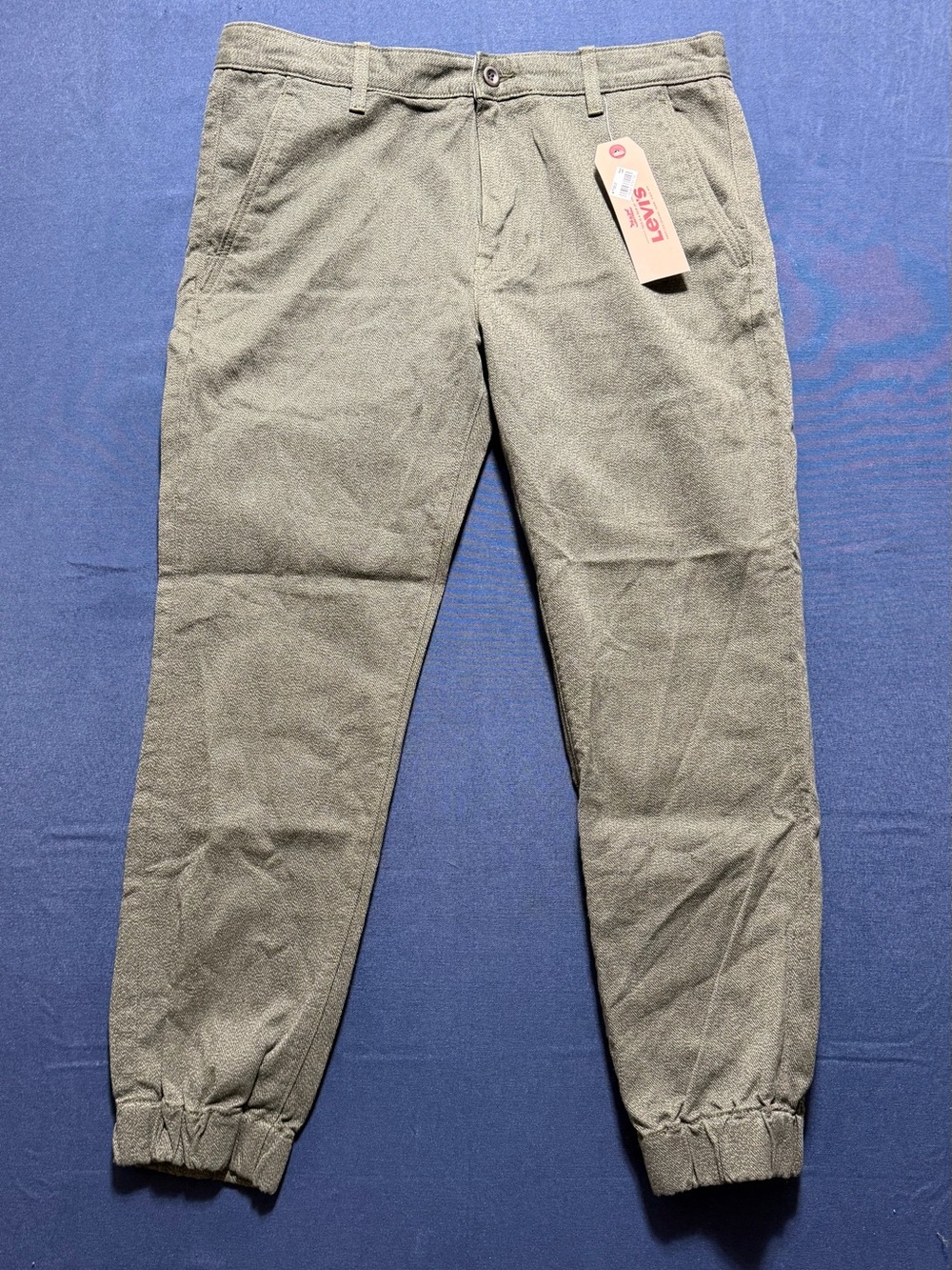 NWT Levi Strauss & Co 100% Cotton Chino Jogger Size 33x30